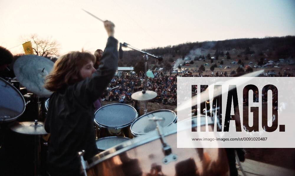 April 25, 1970 Wisconsin, USA Young fans attend the Sound
