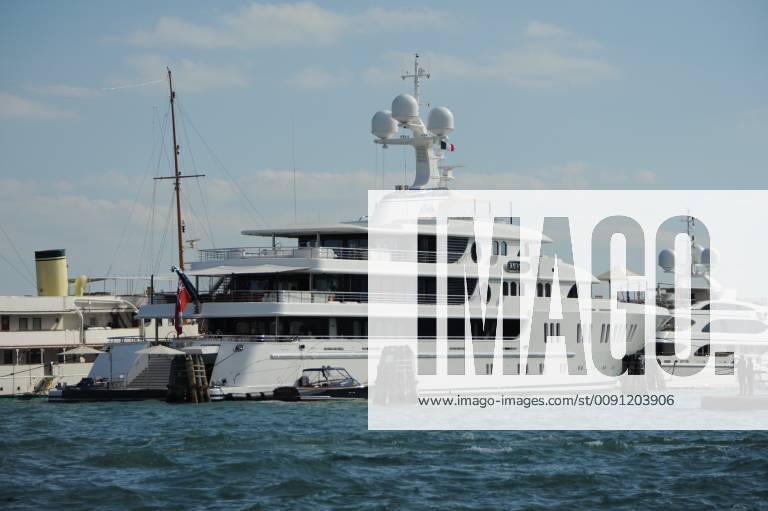 Andrey Molchanov is the owner of the yacht Aurora He is the founder of