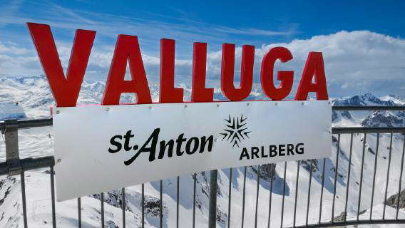 16 04 2019 Ski area Ski Arlberg, Tyrol, Vorarlberg, Austria Ski area St ...