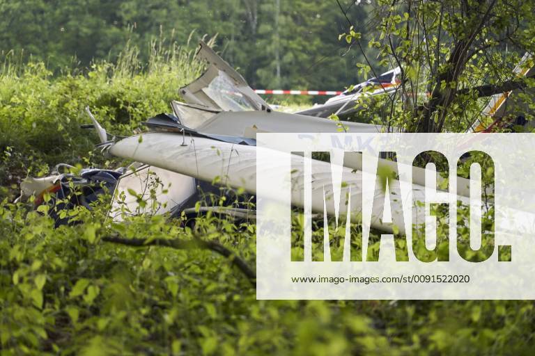 Glider Crash Near Limburg Pilot Dead Further Person Seriously Injured ...