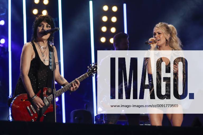 07 June 2019 - Nashville, Tennessee - Joan Jett. Carrie Underwood. 2019 ...