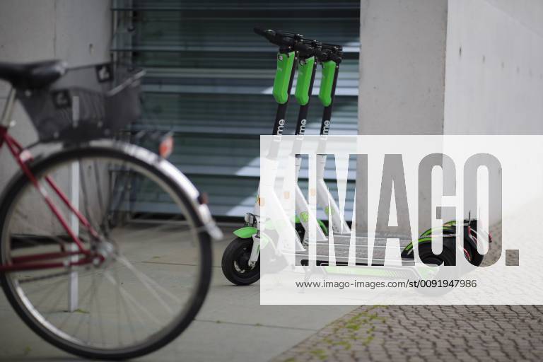 Symbol photo E Scooter of the company Lime Berlin, 21 06 2019 Berlin Germany