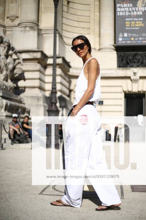 PARIS, FRANCE - SEPTEMBER 26: Julia Pelipas is seen, during Paris Fashion  Week Womenswear Spring/Summer …