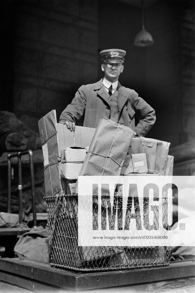 Postal Worker with Parcel Posts, Washington DC, USA, Harris & Ewing
