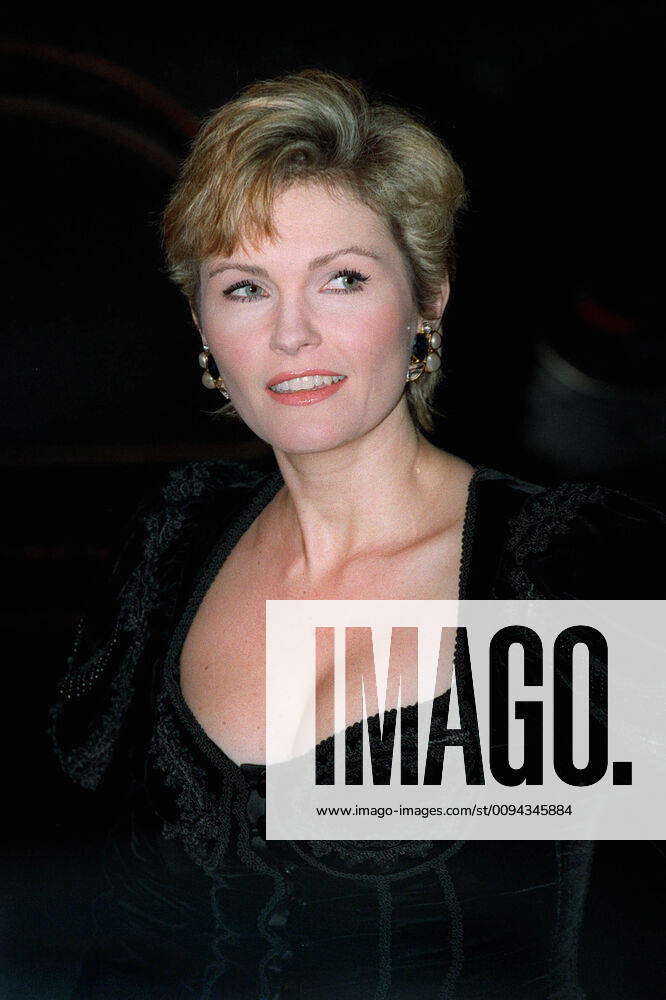 Fiona Fullerton Actress Fiona Fullerton 26 January 1993 Fiona Fullerton ...