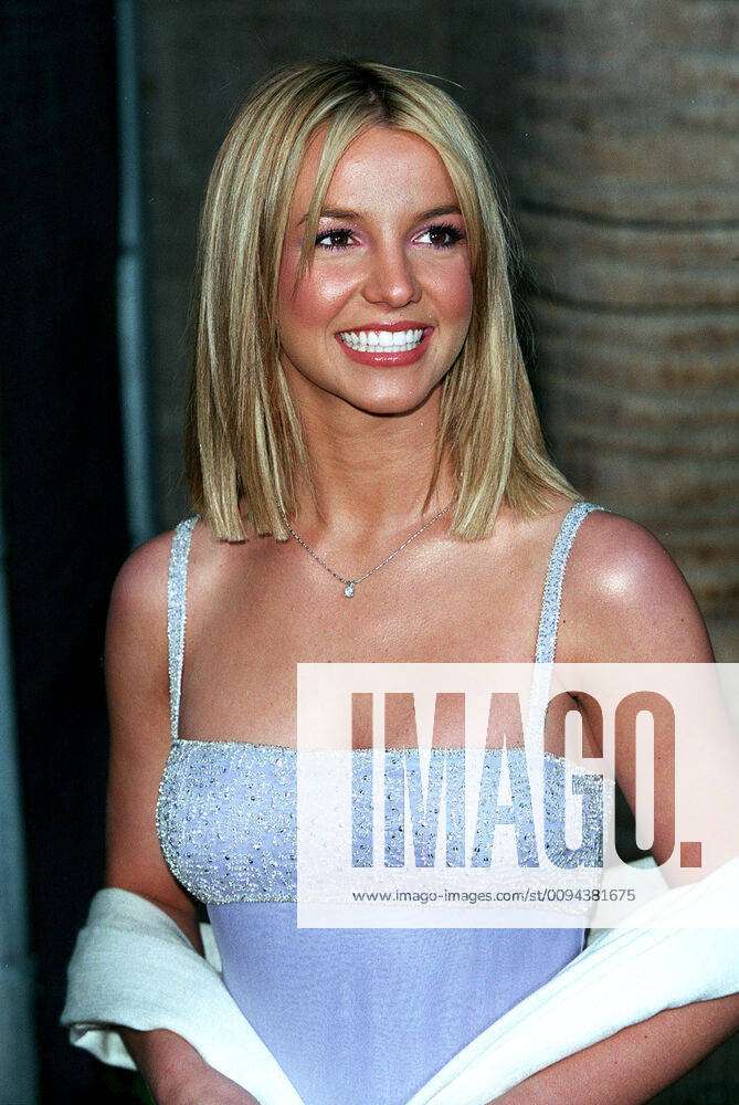Britney Spears Singer Britney Spears Las Vegas, USA 13 December 1999 ...