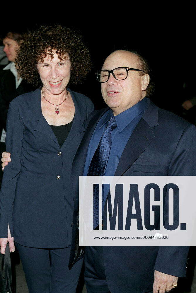 Rhea Perlman & Danny Devito Actress & Actor Women In Film - Martini ...