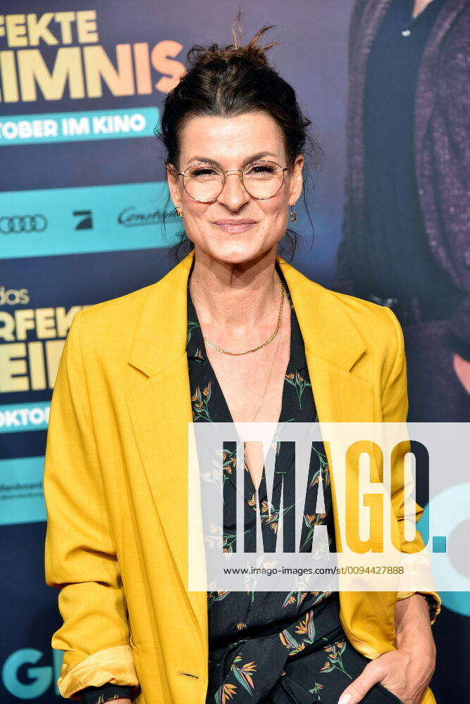 Marlene Lufen comes to the premiere of the film The Perfect Secret in the Cologne Cinedom on