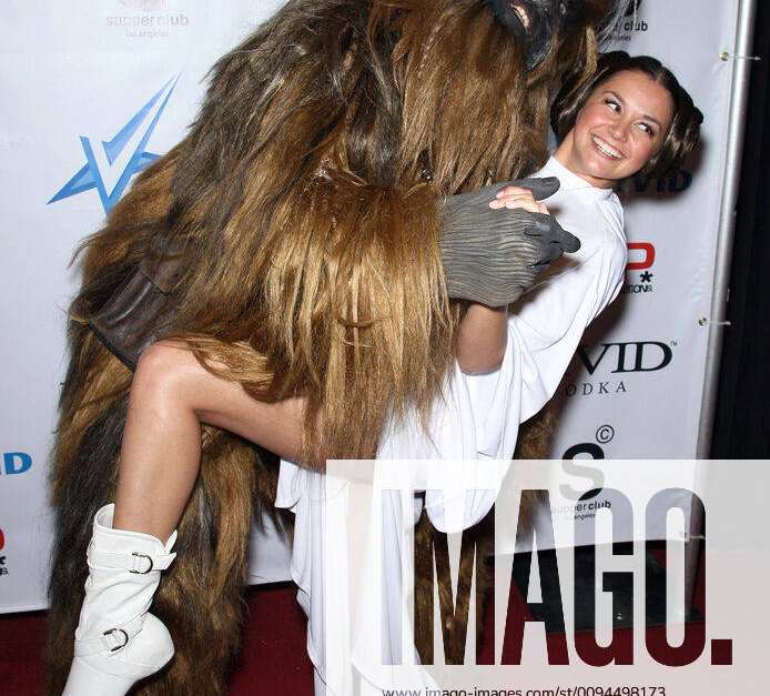 694px x 627px - Chewbacca & Allie Haze As Princess Leia Porn Actors Star Wars Xxx A Parody.  Vivid Entertainment