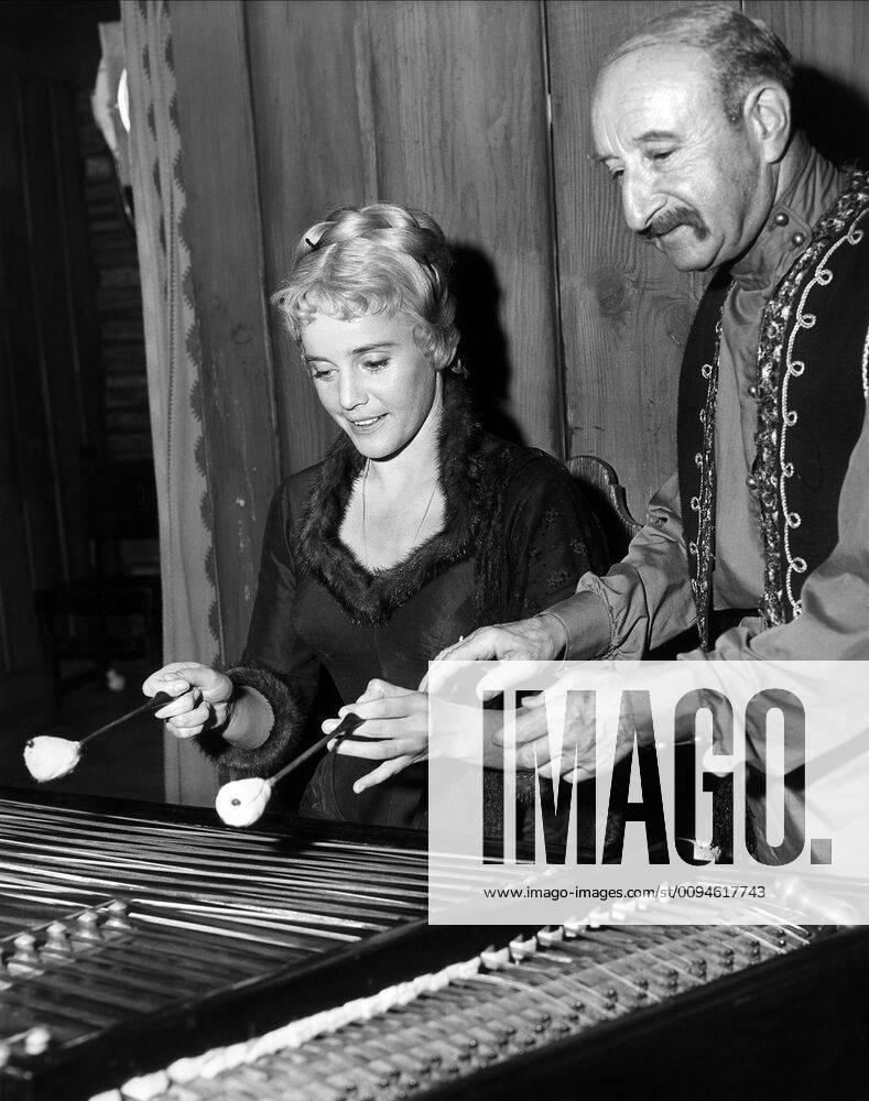 Maria Schell & Julius Klein Characters GRUSHENKA, Film The Brothers