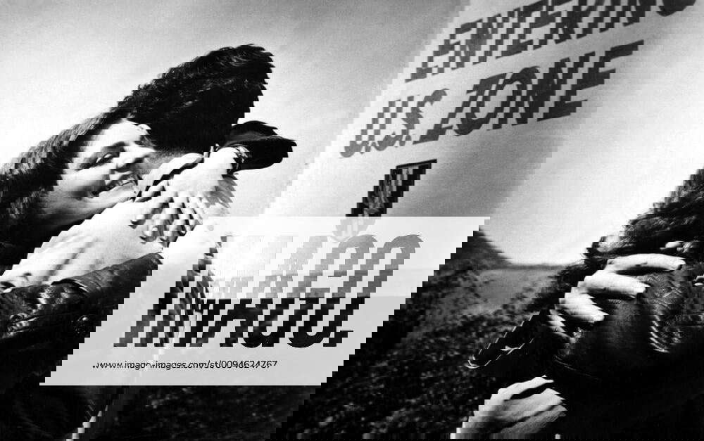 Viveca Lindfors Characters Anna Svoboda Film No Time For Flowers