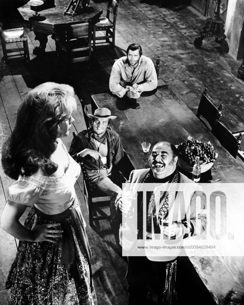 Clint Walker, Roger Moore, Robert Middleton & Leticia Roman Characters