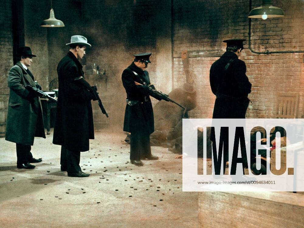 Gunmen Shoot Rival Gangsters Film St Valentine S Day Massacre 1966 Director Roger Corman