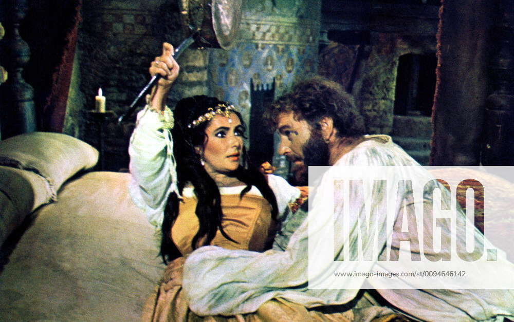 Elizabeth Taylor & Richard Burton Characters: Katharina & Petruchio 