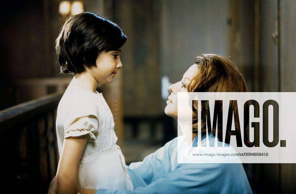 Ana Torrent Film: Raise Ravens (1976) Director: Carlos Saura 26.