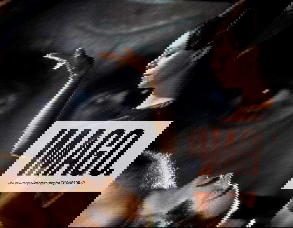 Sean Connery & Sara Kestelman Characters Zed, May Film Zardoz (UK