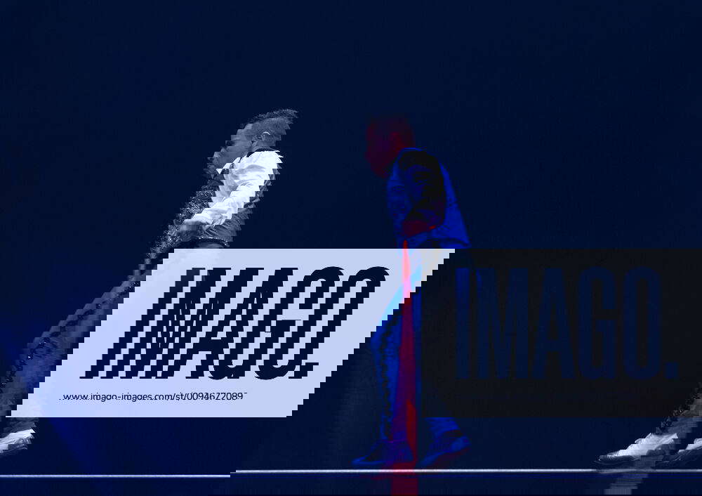 2019 Halloween ball at Big Apple Circus The Lopez Troupe performs on highwire during Halloween