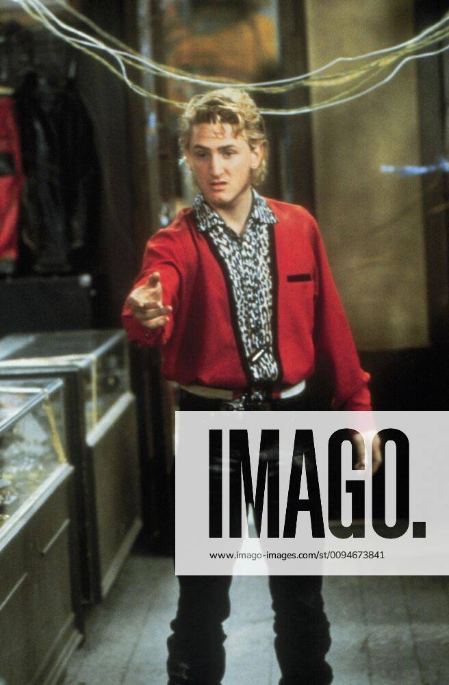 Sean Penn Characters Dillard Film Crackers (1984) Director Louis