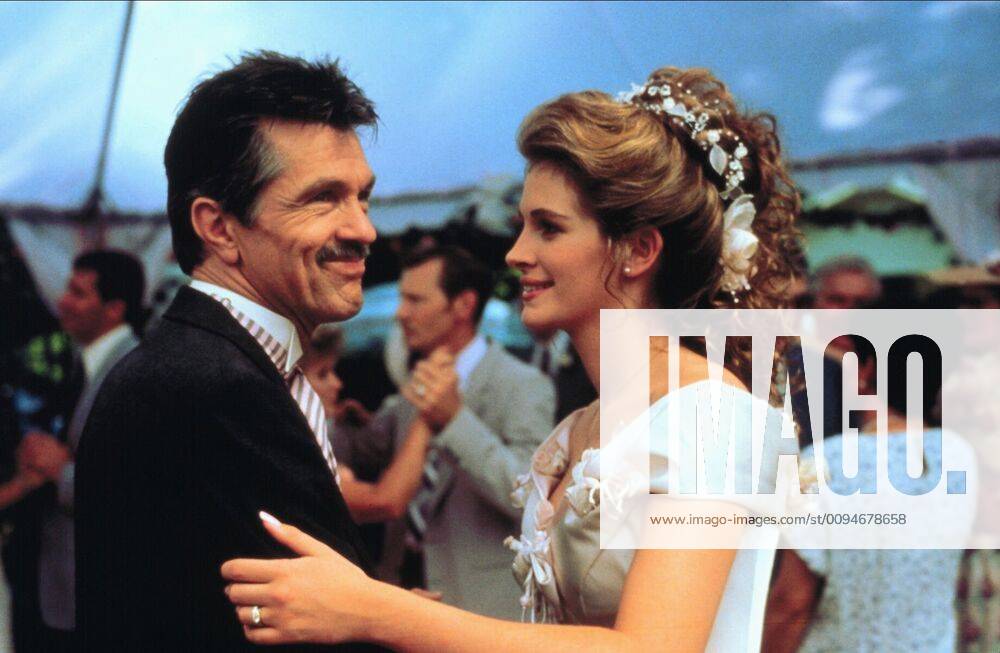 Tom Skerritt & Julia Roberts Characters Drum Eatenton & Shelby