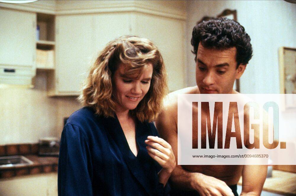 Mare Winningham And Tom Hanks Characters Dr Emily Carson Det Scott