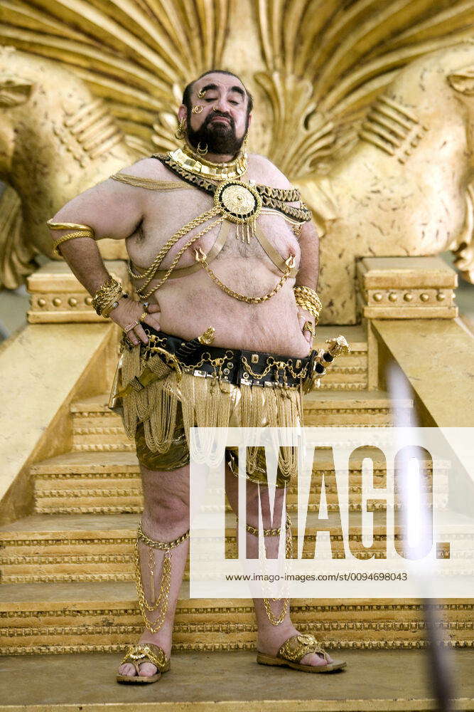 Ken Davitian Characters Xerxes Film Meet The Spartans 2008 Director