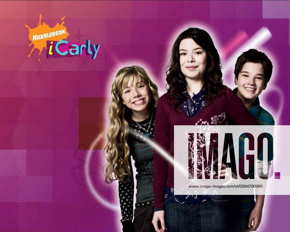 Jennette Mccurdy Miranda Cosgrove And Nathan Kress Characters Sam Puckettcarly Shay And Freddie 