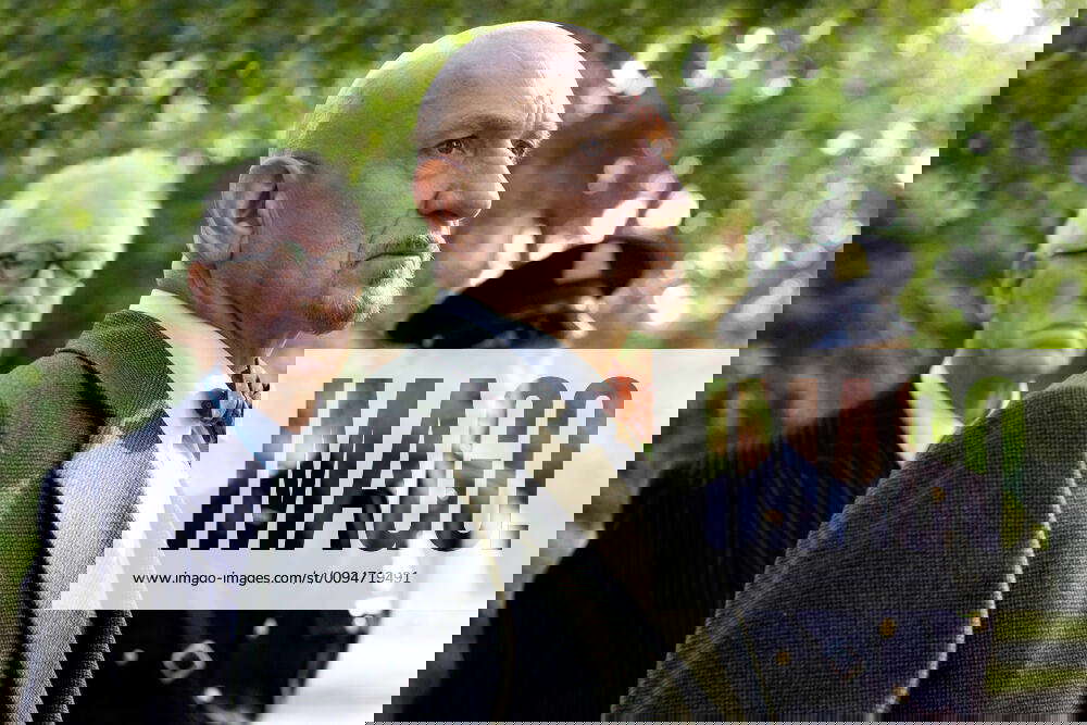 Max Von Sydow & Ben Kingsley Characters Dr. Jeremiah Naehring, Dr