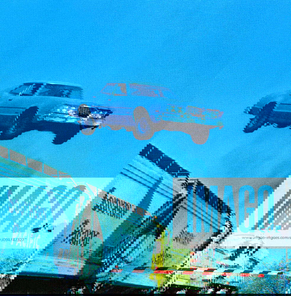 Car Jumping Train Film Used Cars (1981) Director Robert Zemeckis 11 July