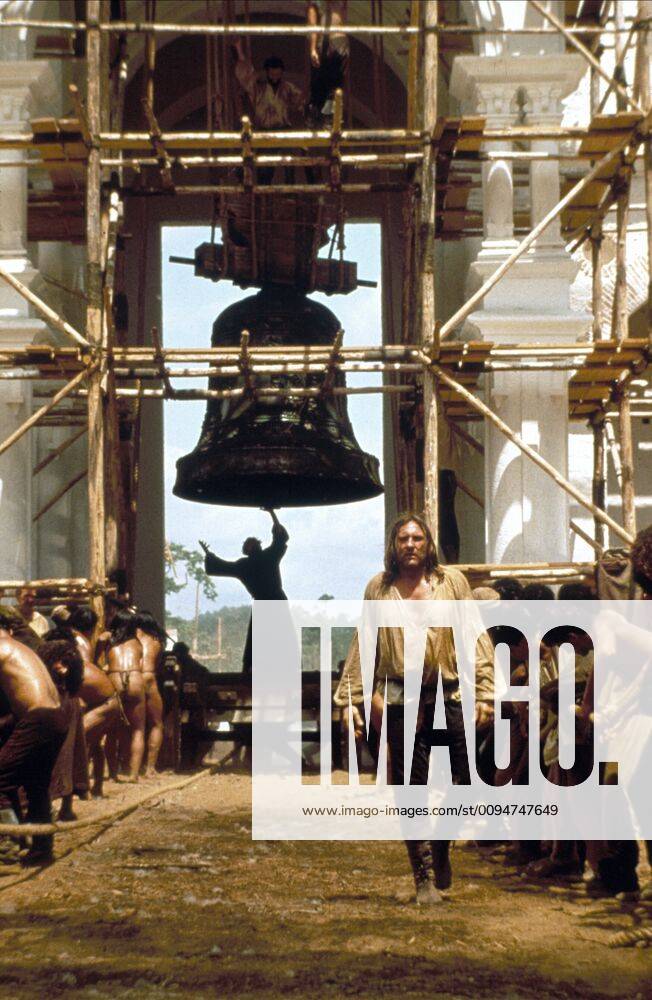 gerard-depardieu-characters-christopher-columbus-film-1492-conquest