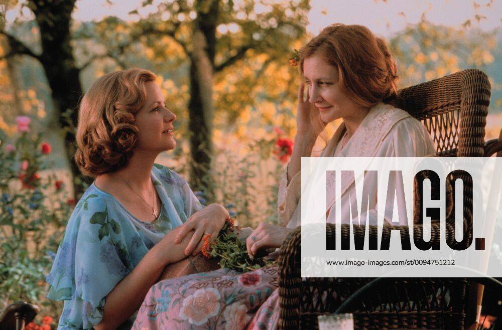 bonnie-hunt-patricia-clarkson-characters-jan-edgecomb-melinda