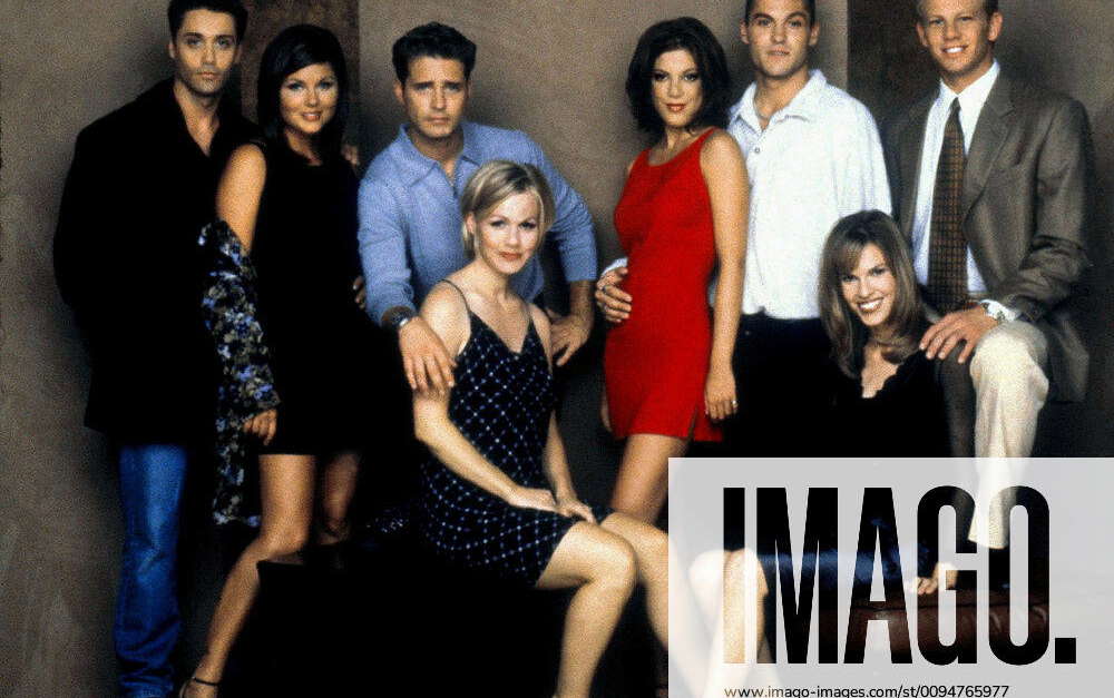 Vincent Young, Tiffani Thiessen, Jason Priestley, Jennie Garth, Tori ...