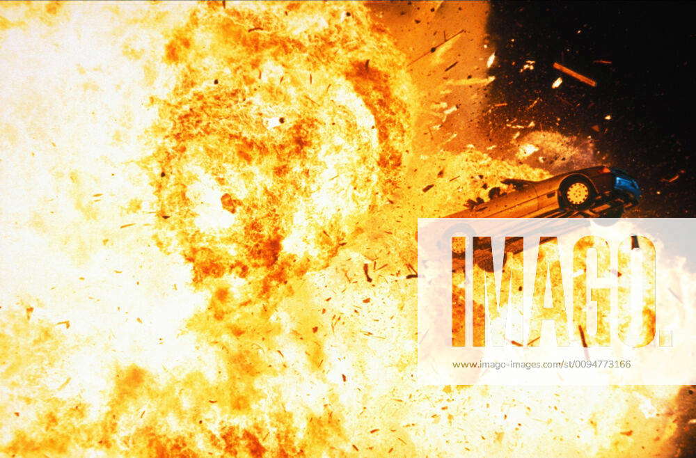 Movie Model Explode IMAGO.