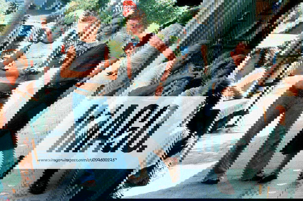 Taryn Manning & Kirsten Dunst Characters: Maddy & Nicole Film 