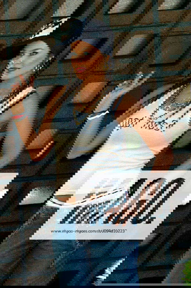 Carmen Electra Characters Michelle Lopez Film Dirty Love (2005