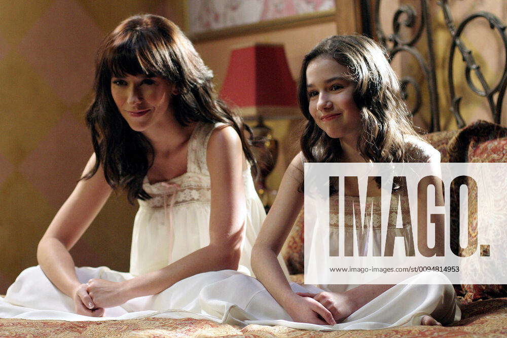 Jennifer Love Hewitt & Grace Fulton Characters: Melinda Gordon & Young ...