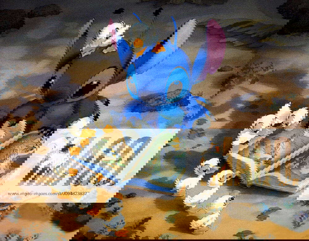 Stitch Characters Stitch Film Lilo & Stitch (2002) Director Dean