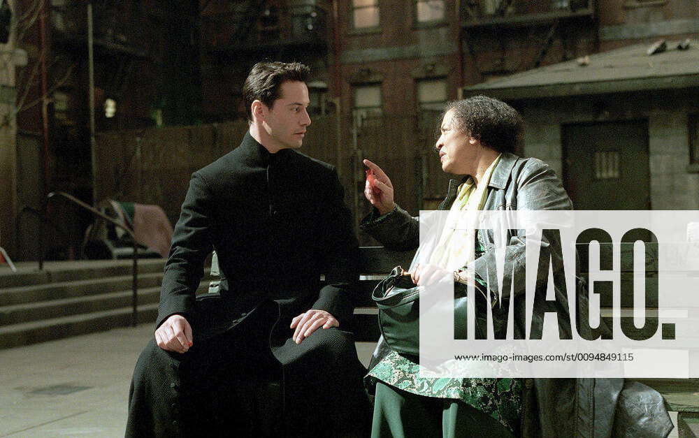 Keanu Reeves & Gloria Foster Characters: Neo & The Oracle Film: The ...