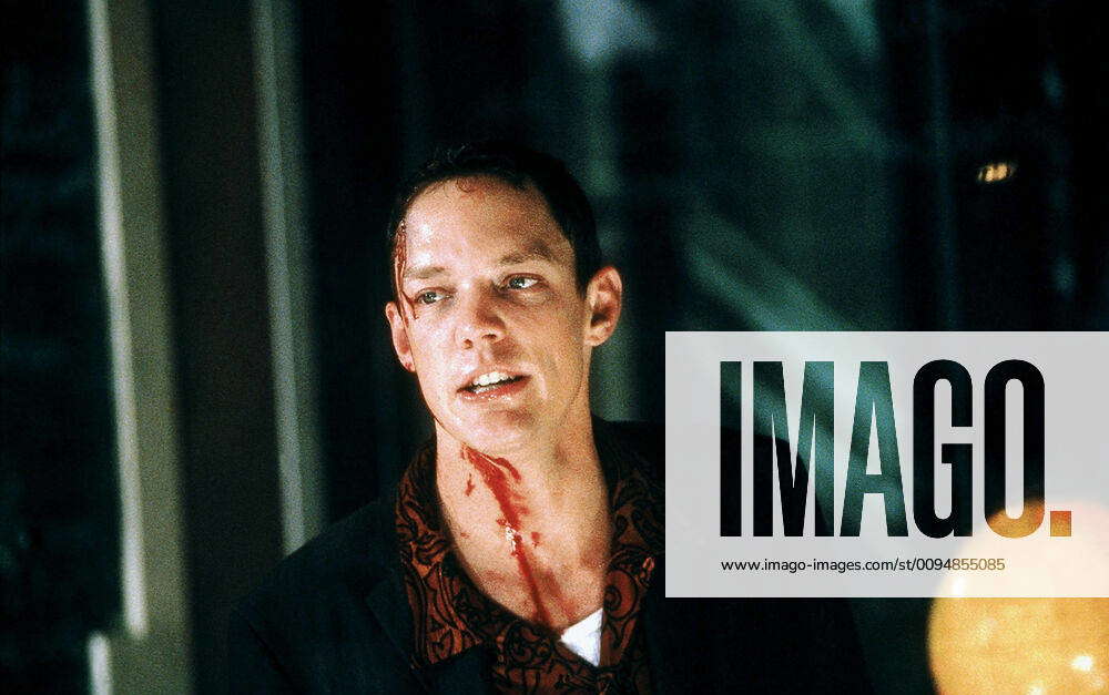 Matthew Lillard Characters: Dennis Rafkin Film: Thir13en Ghosts ...