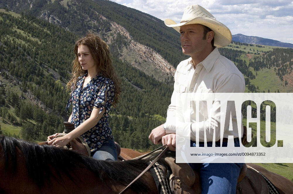 Alison Lohman And Tim Mcgraw Characters Katy Mclaughlin And Rob Mclaughlin Film Flicka