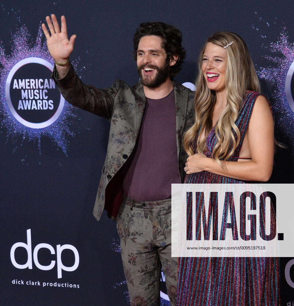 (L-R) Singer Thomas Rhett and Lauren Akins arrive for the 47th annual ...