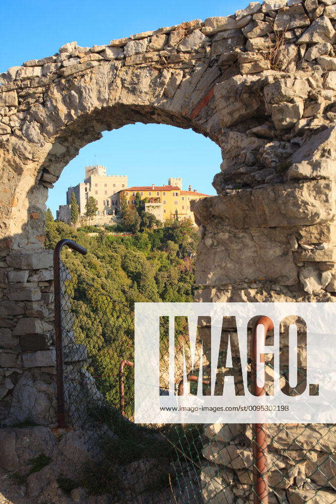 View of the Duino castle from old castle Y