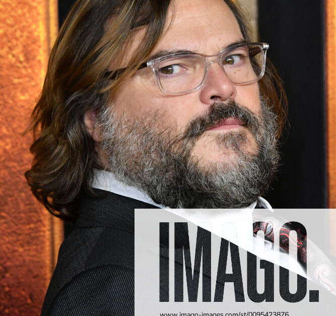 Photo: Jack Black attends the Jumanji: The Next Level premiere