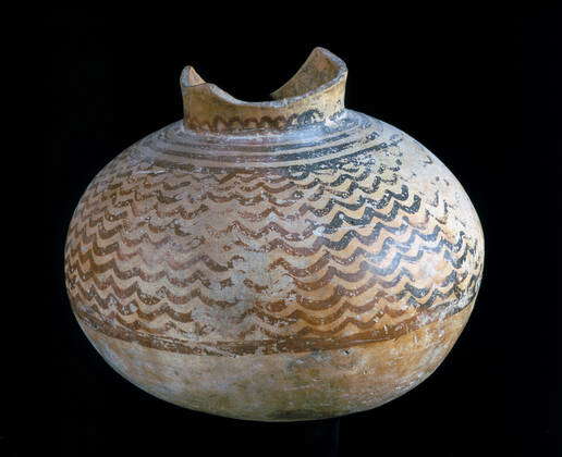 Antique Louvre MESOPOTAMIE Vase with rounded belly in terracotta with ...