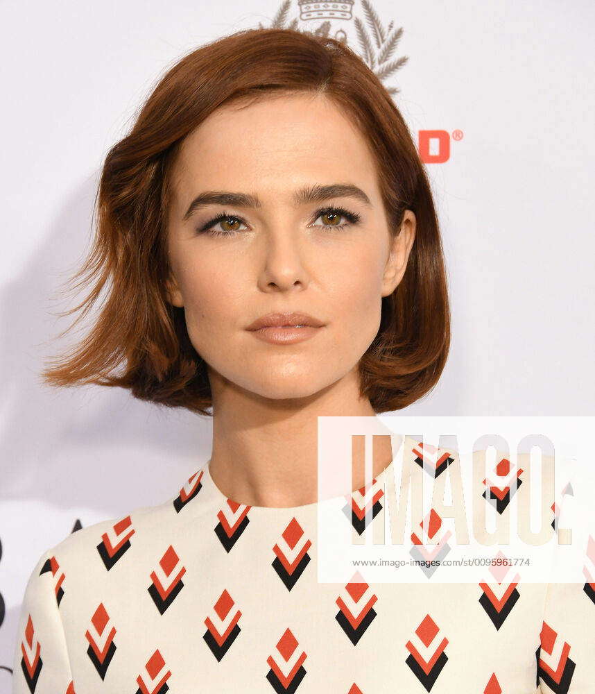 04 January 2020 - Beverly Hills, California - Zoey Deutch. The 2020