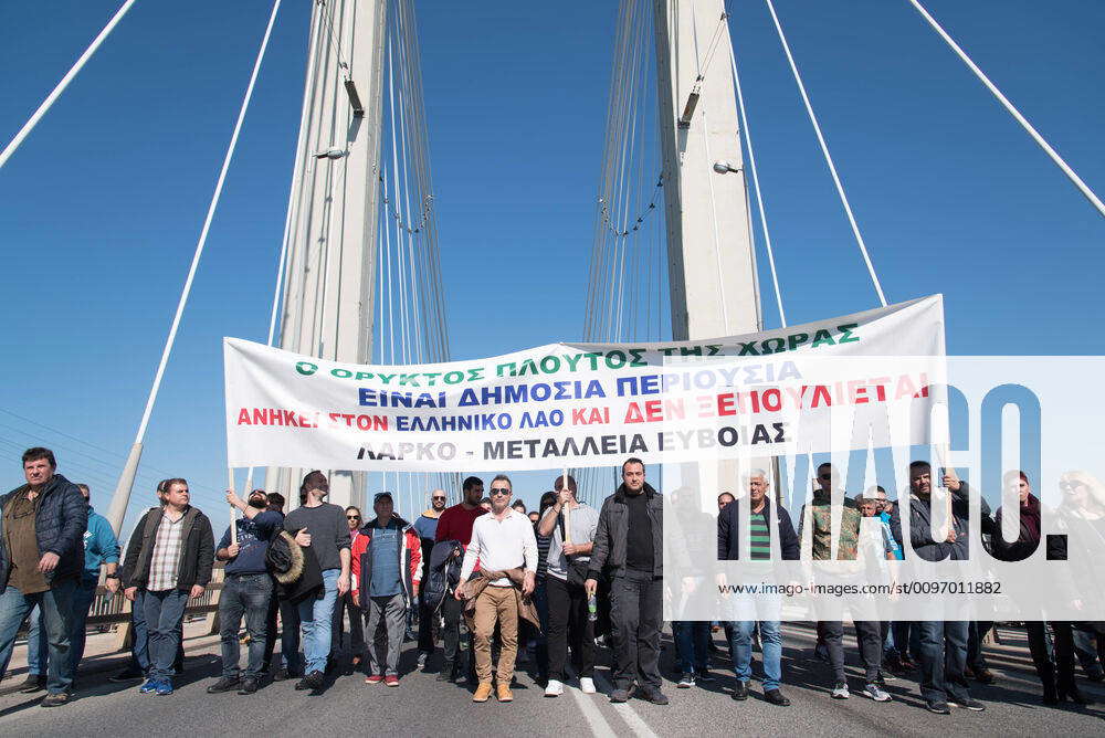 The Unionist are closing the High Bridge, the connection of the island ...