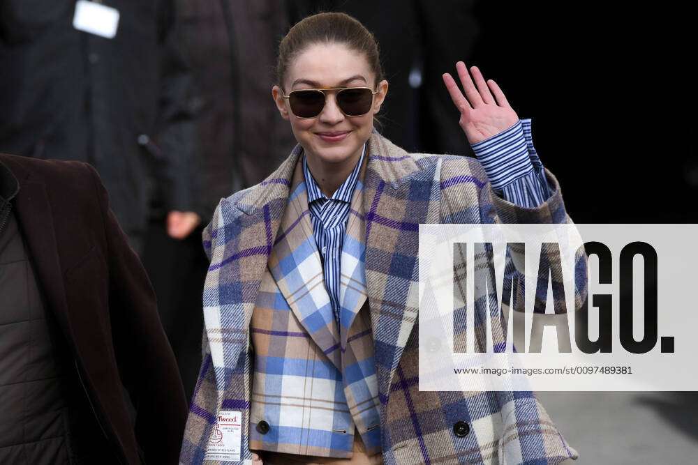 March 3, 2020: Gigi Hadid leaving the Chanel Fall Winter 2020-2021  ready-to-wear collection