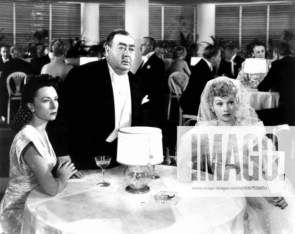 THE BIG STREET, from left, Agnes Moorehead, Eugene Pallette, Lucille ...