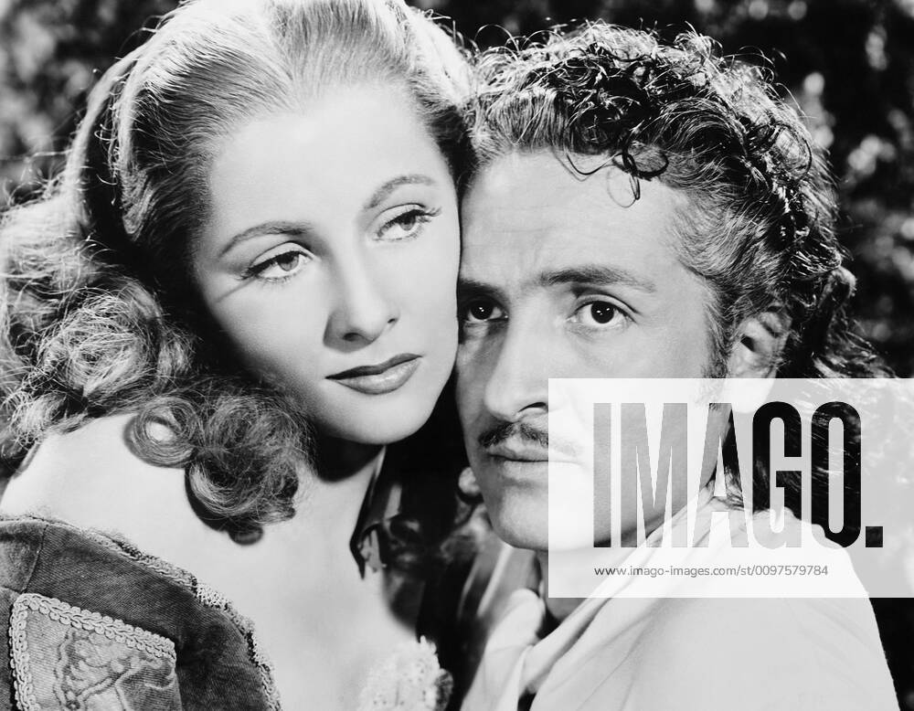 FRENCHMAN S CREEK, from left: Joan Fontaine, Arturo de Cordova, 1944 Y