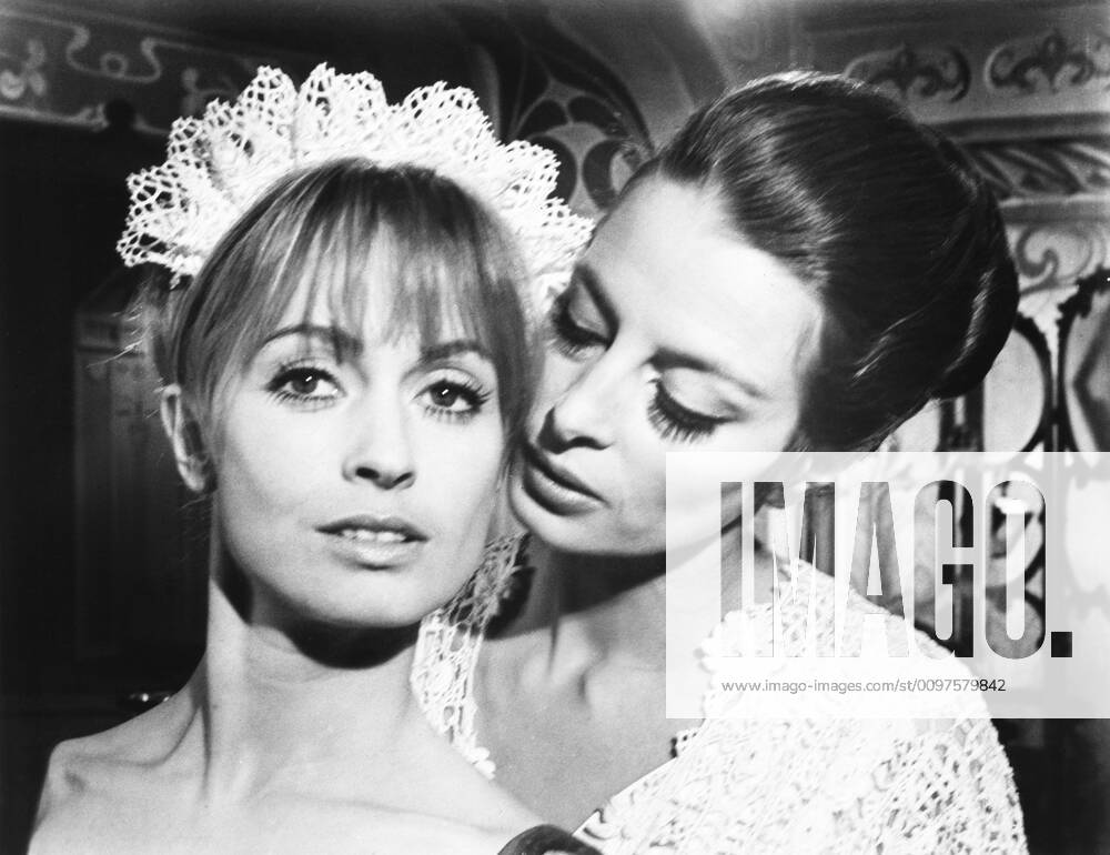 FRAULEIN DOKTOR, (aka BETRAL), from left: Suzy Kendall, Capucine, 1969 ...