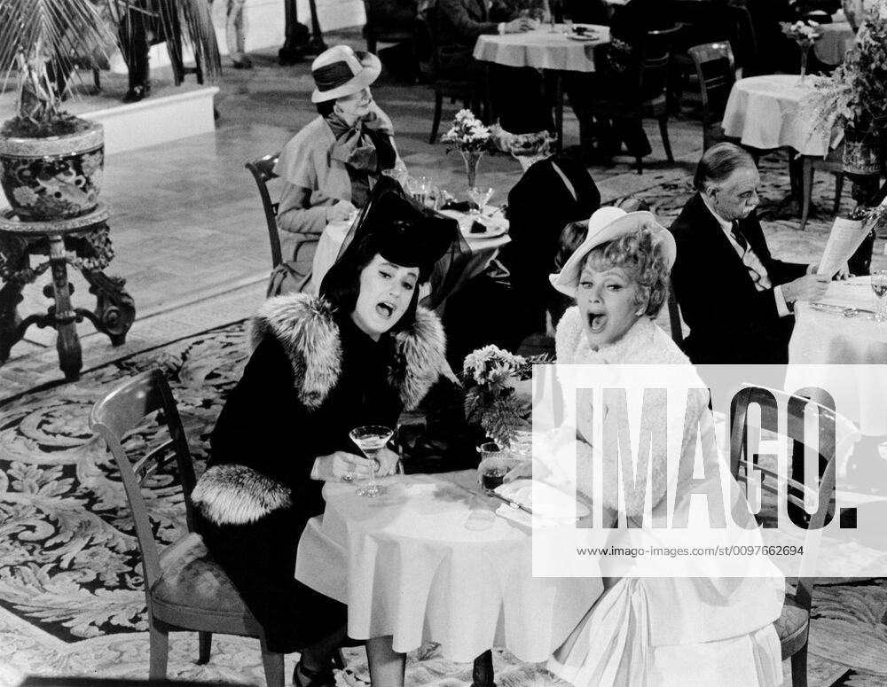 MAME, from left, Bea Arthur, Lucille Ball, 1974 Courtesy Everett ...